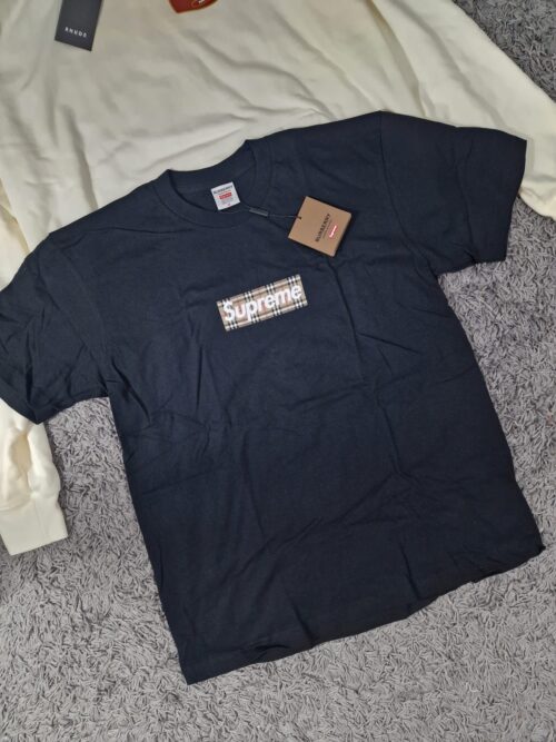 Burberry Supreme Tshirt