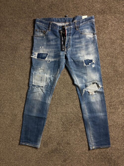 Dsquared2 distressed jeans